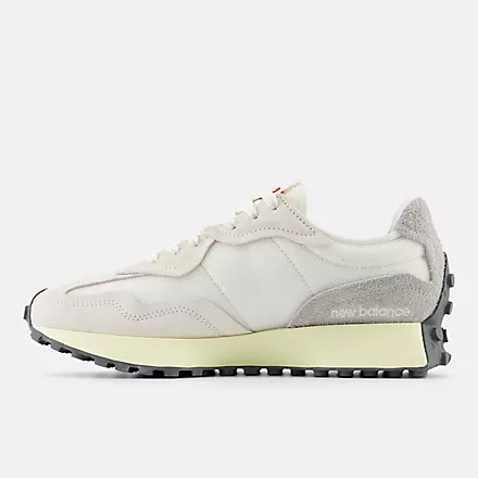 Nekhjgw balkhjgance 327 Sea salt with raincloud