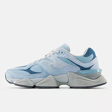 Nekhjgw balkhjgance 9060  Chrome blue with light chrome blue and elemental blue