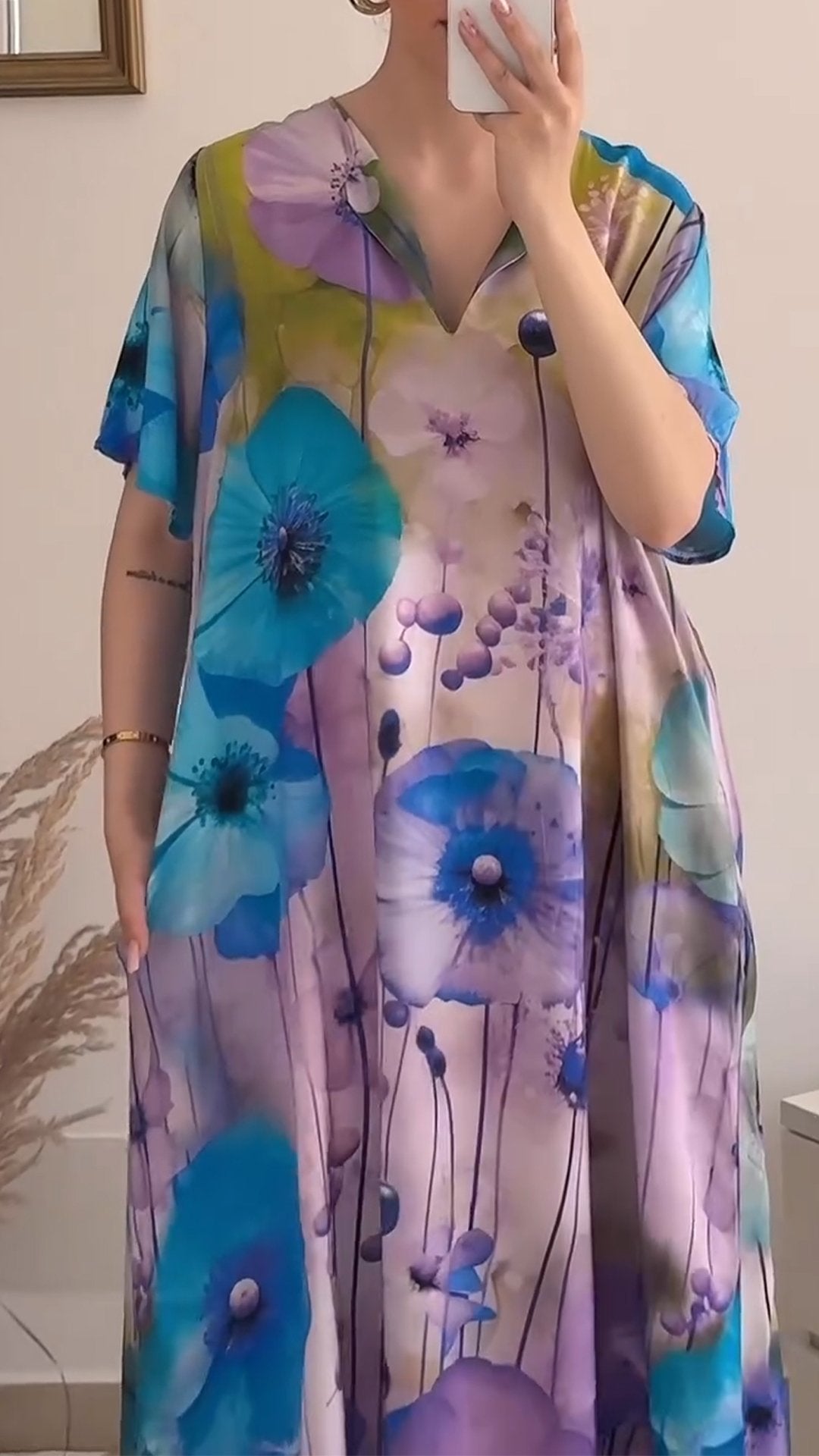 Women's V-neck Short-sleeved Printed Dress