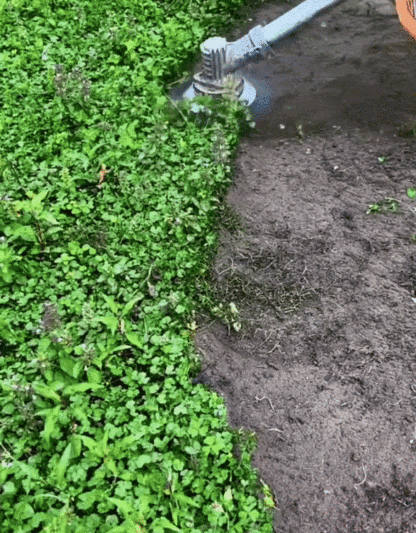 Rasenmäherkopf mit Drahtjäträdern