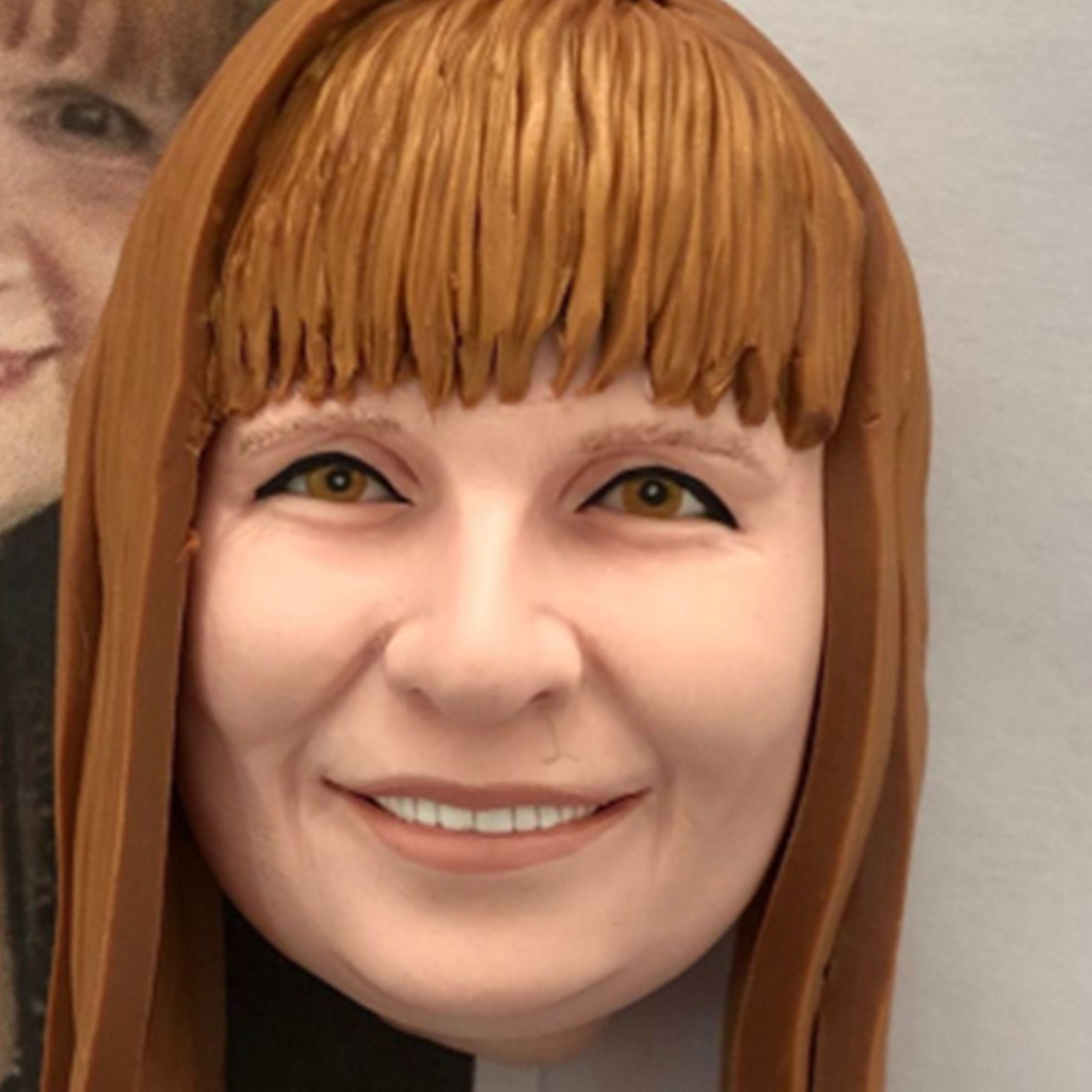 Fully Customizable Wedding Cake Bobbleheads For Couple