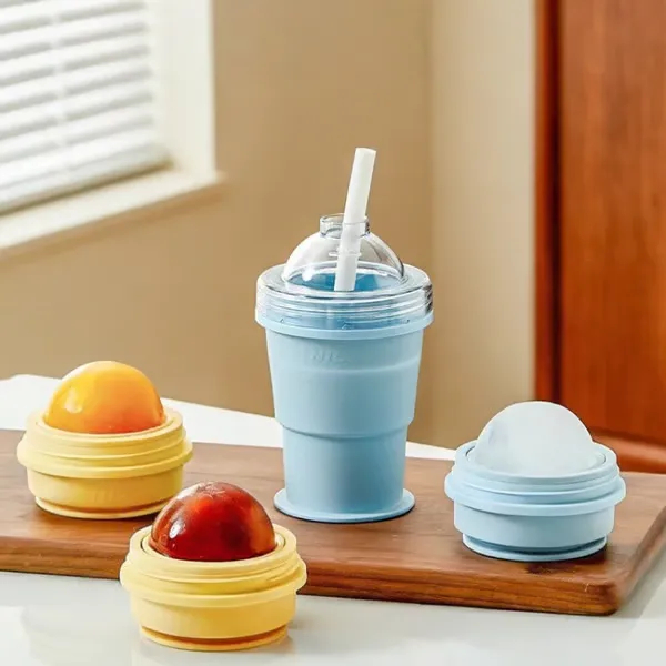 New Portable Foldable Ice Ball Cup with Built-in Straw