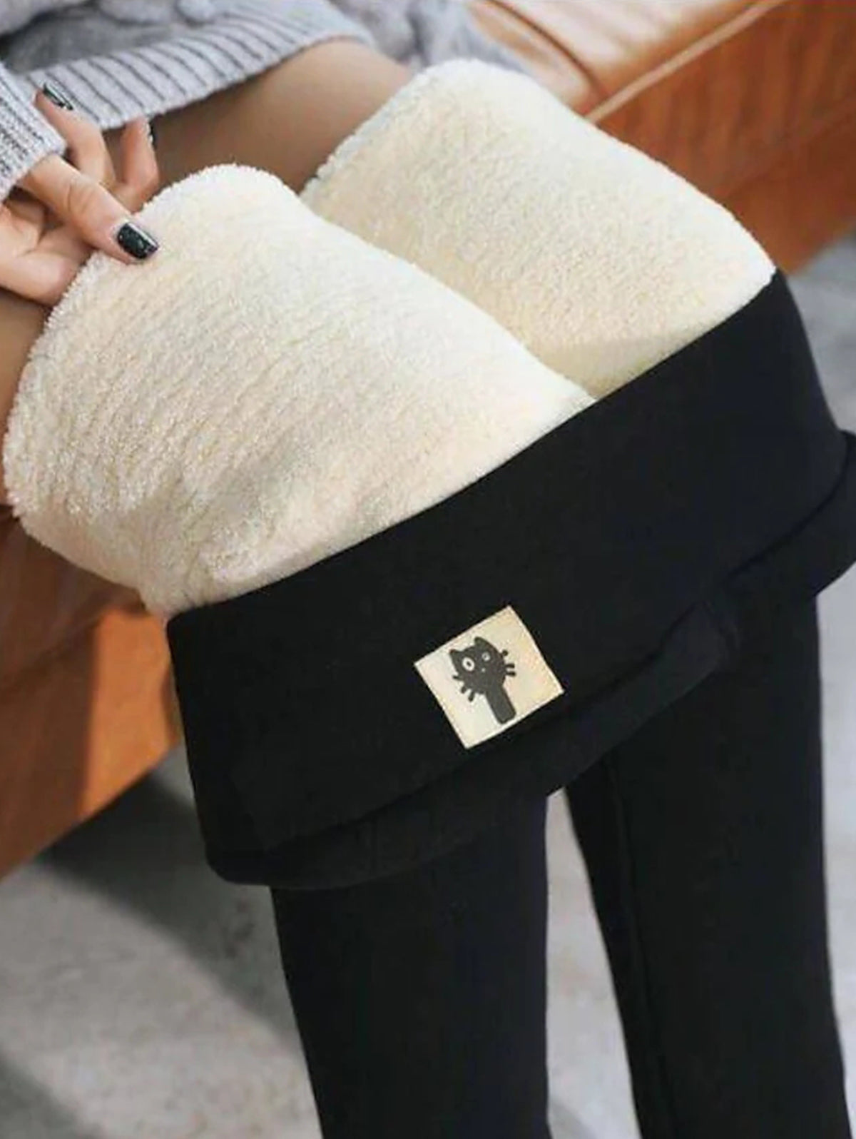 Patched Detail Fleece Lined High Wasit Leggings