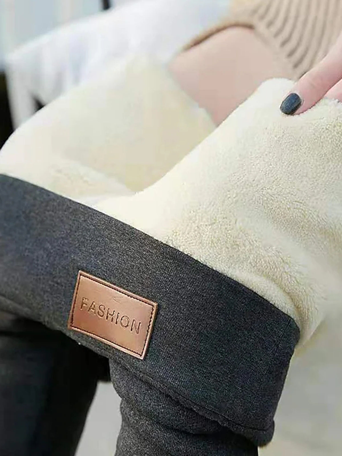 Patched Detail Fleece Lined High Wasit Leggings