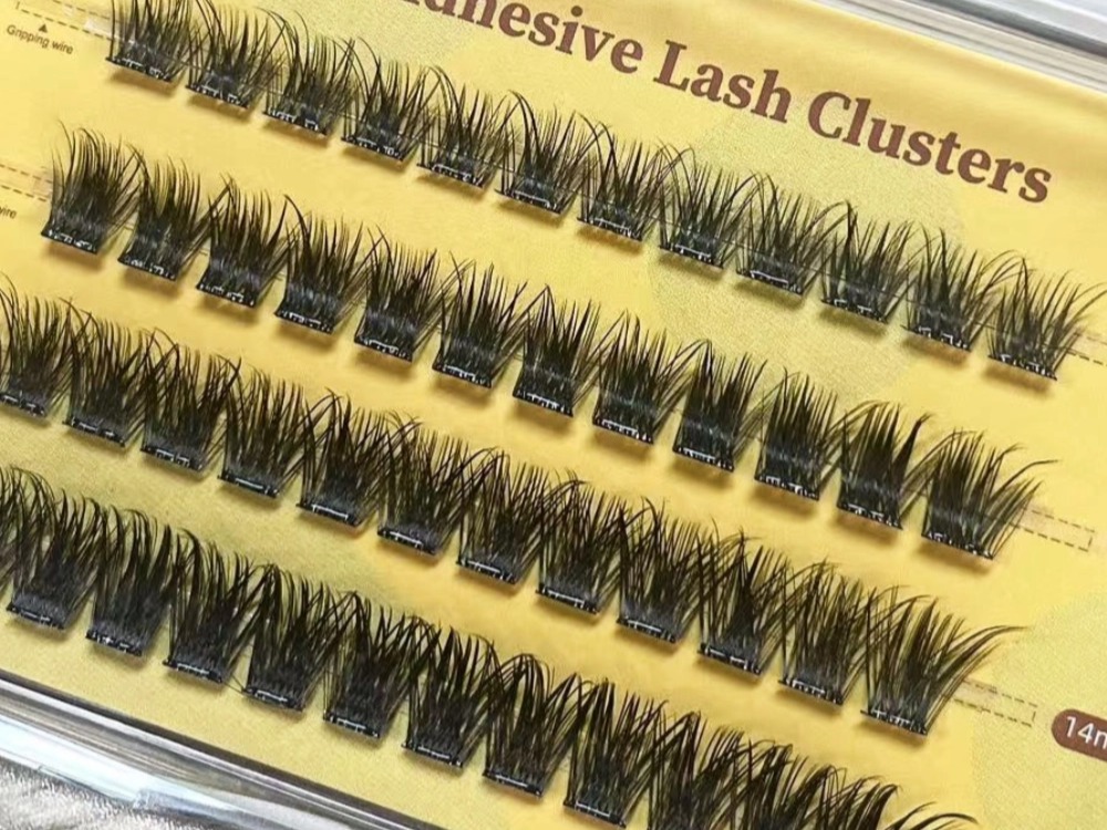 Glueless Press On Lash Clusters (48 Clusters)