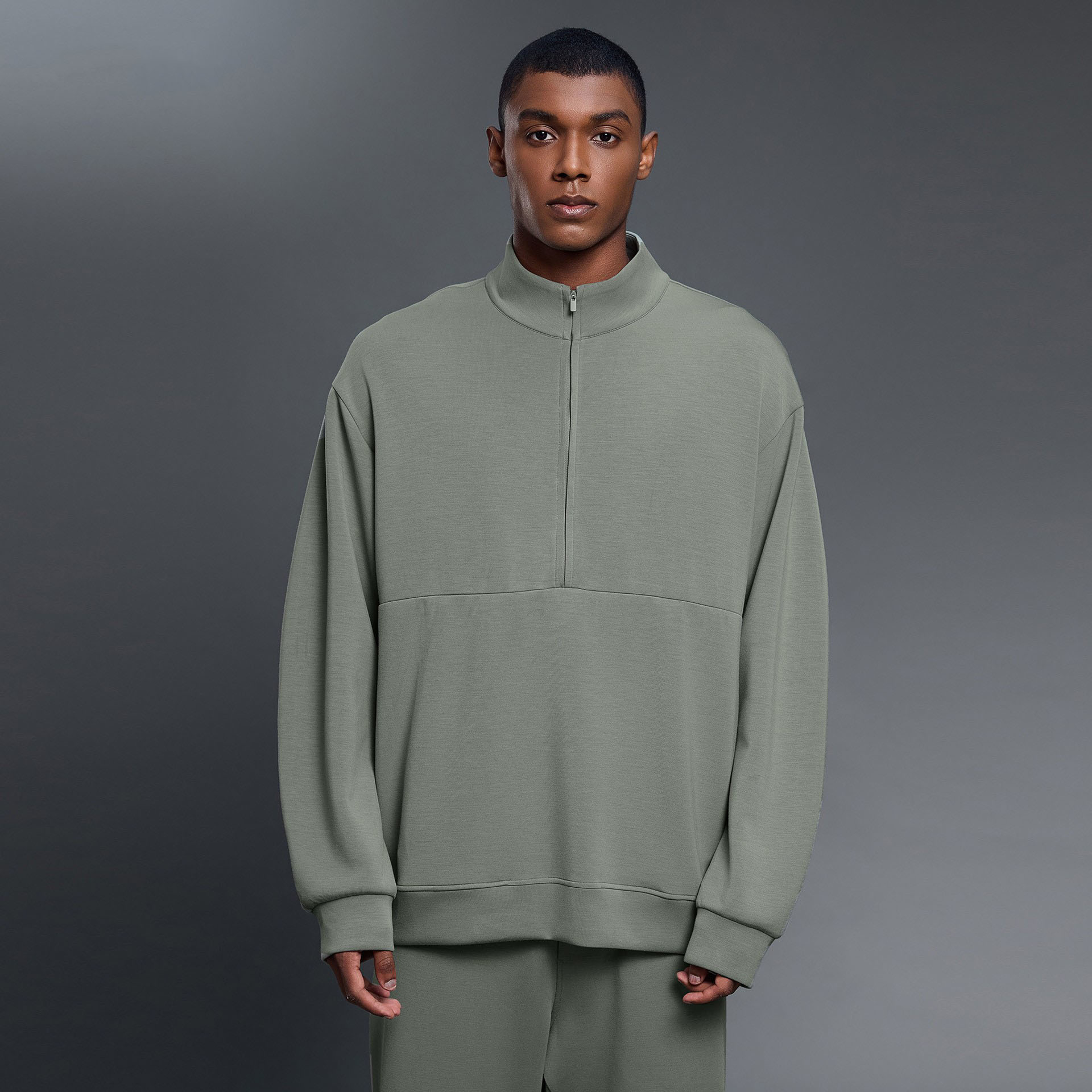 mens  Regular Fit Classic Zip Up Mock Neck Sweatshirt