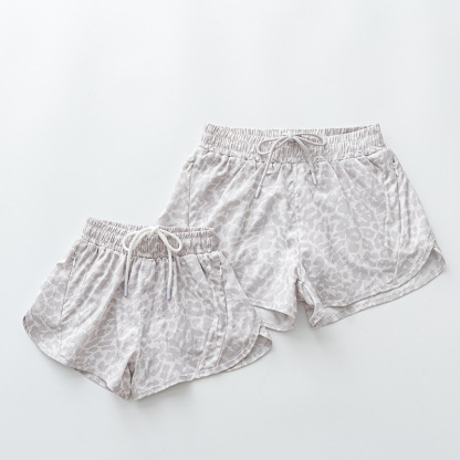 2025 New Women Running Pocket Sporty Workout Short