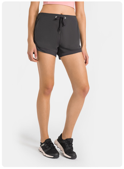 NWT Short Workout Shorts Athletic Gym Shorts Running Yoga Shorts for Women Girls with Phone Pockets