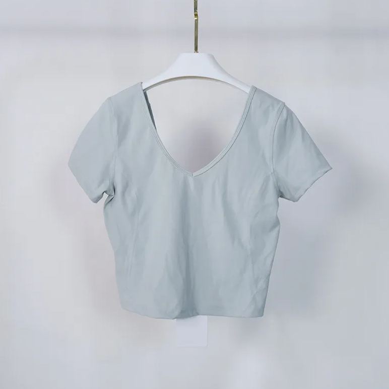 6 Color 2024 Naked-feel TankQuality Fabric Slim Fit Sport Jacket Women Full Zipper Gym Fitness Coat with Two Pocket