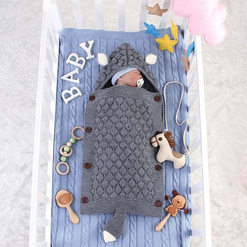 Newborn Anti-Kick Hooded Knitted Blanket
