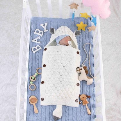 Newborn Anti-Kick Hooded Knitted Blanket