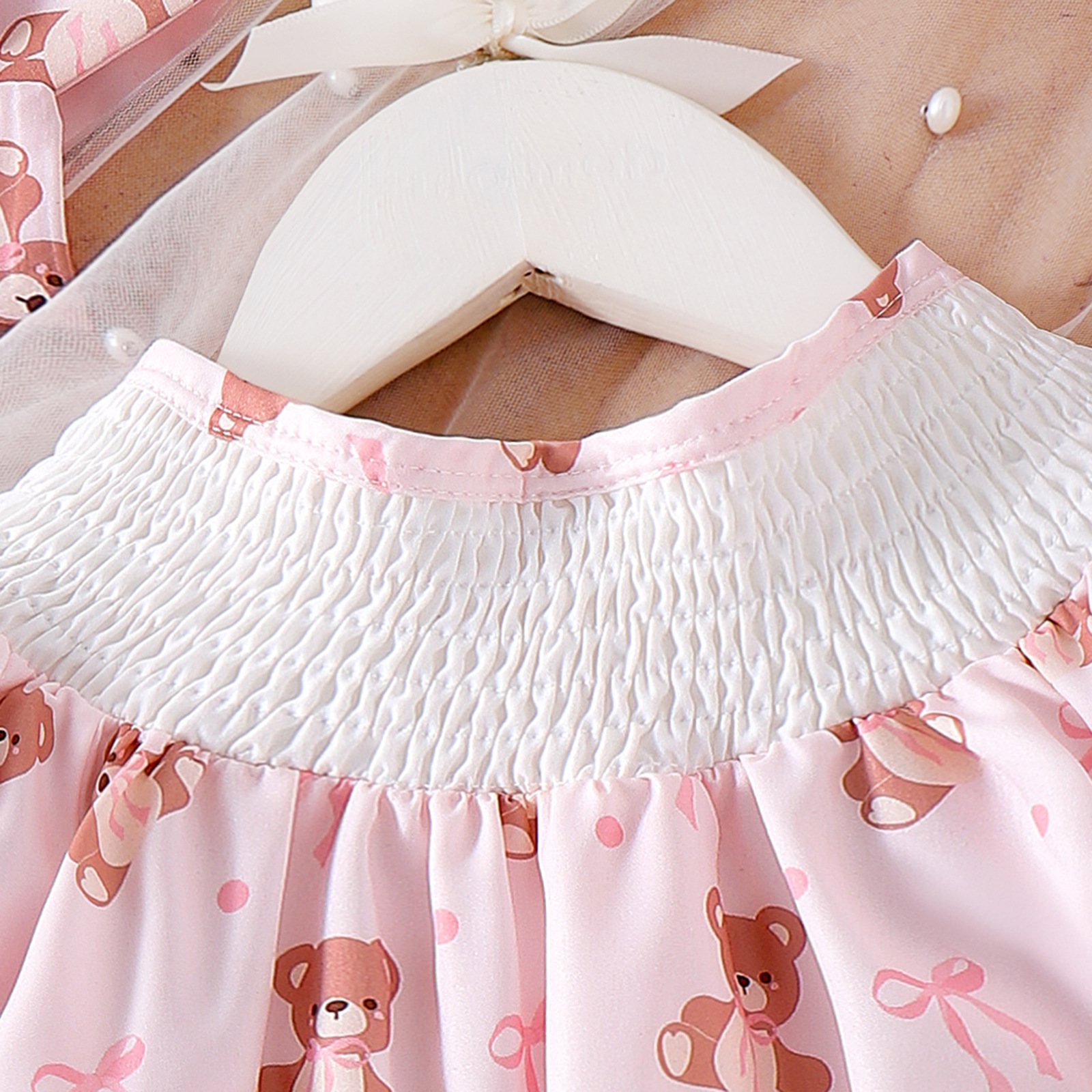 Girls' Cute  embroidered dress