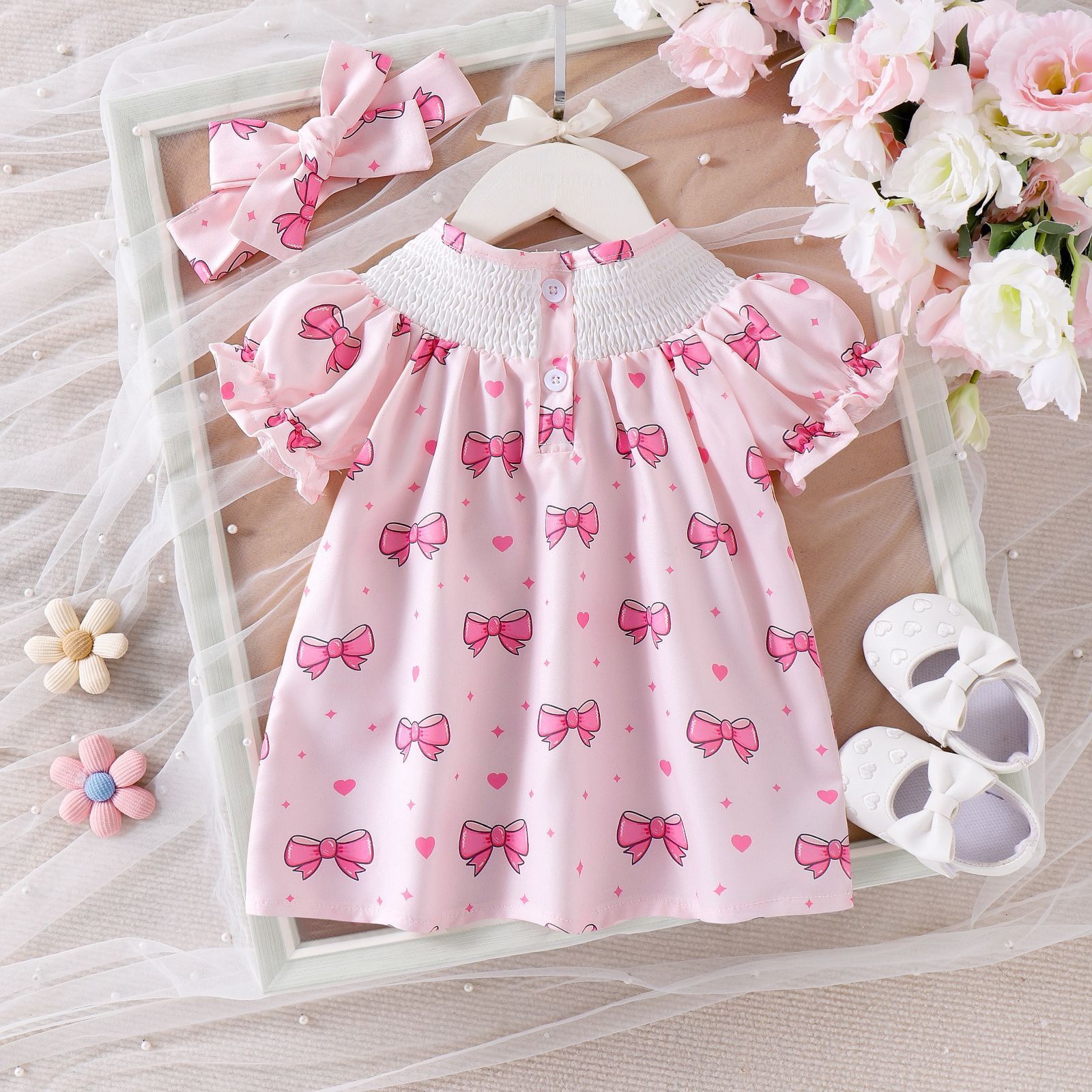 Girls' Cute  embroidered dress