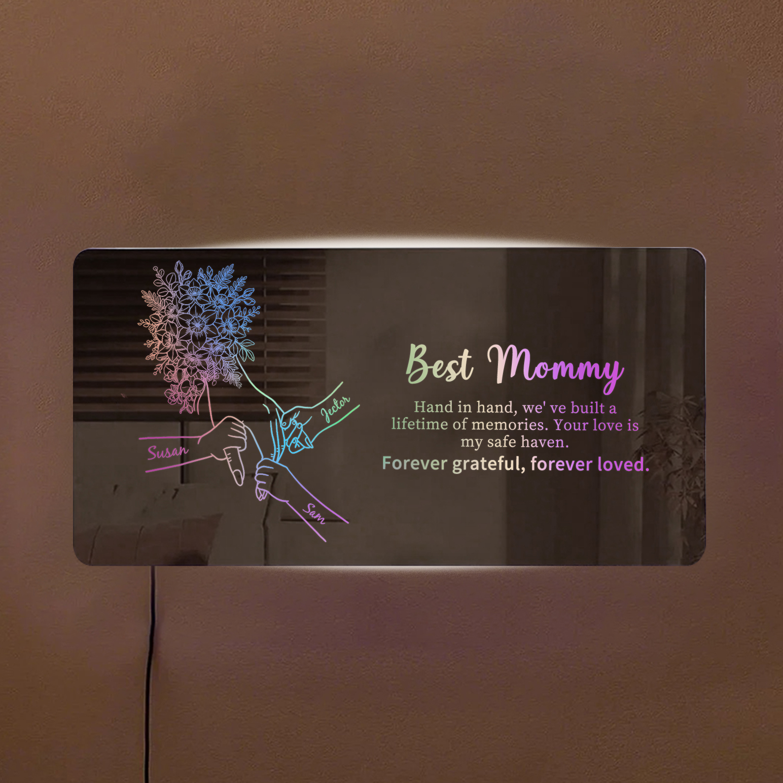 Custom Mom Holding Hands Mirror Light with Choice of Bouquet - Personalized Mother‘s Day Gifts for Mom