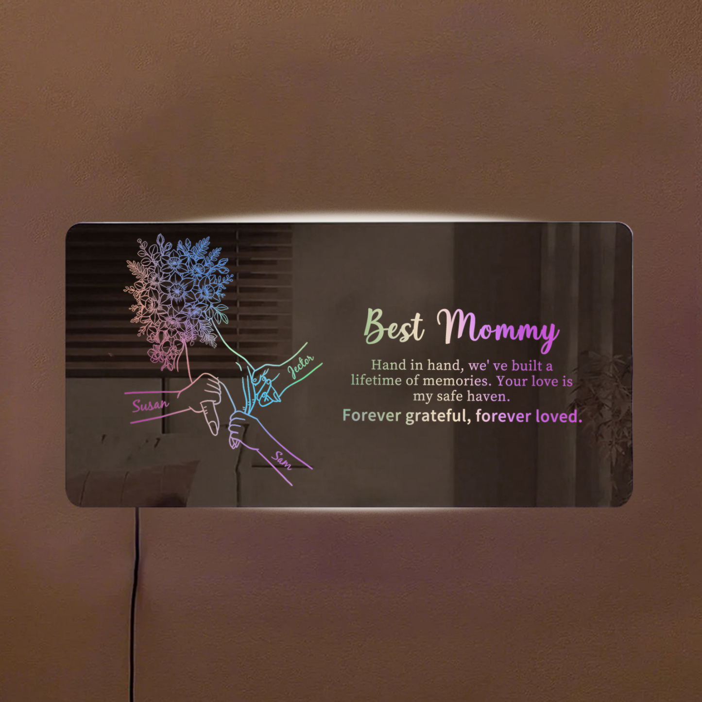 Custom Mom Holding Hands Mirror Light with Choice of Bouquet - Personalized Mother‘s Day Gifts for Mom