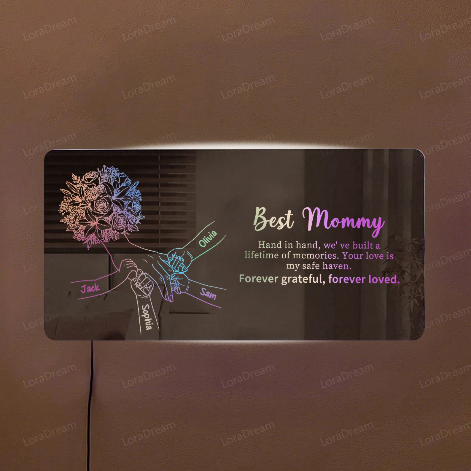 Custom Mom Holding Hands Mirror Light - Personalized Mother‘s Day Gifts with Choice of Bouquet for Mom