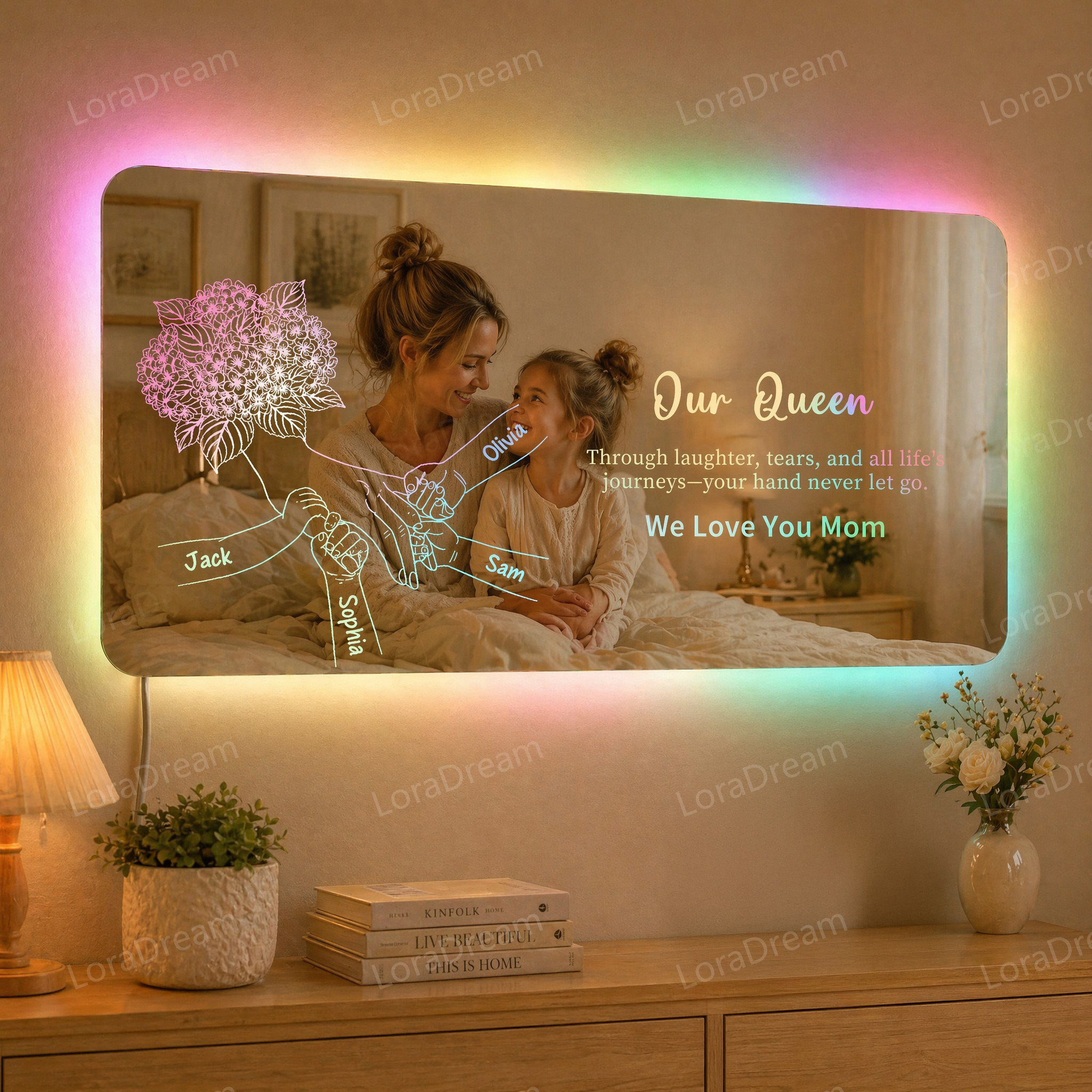 Custom Mom Holding Hands Mirror Light - Personalized Mother‘s Day Gifts with Choice of Bouquet for Mom