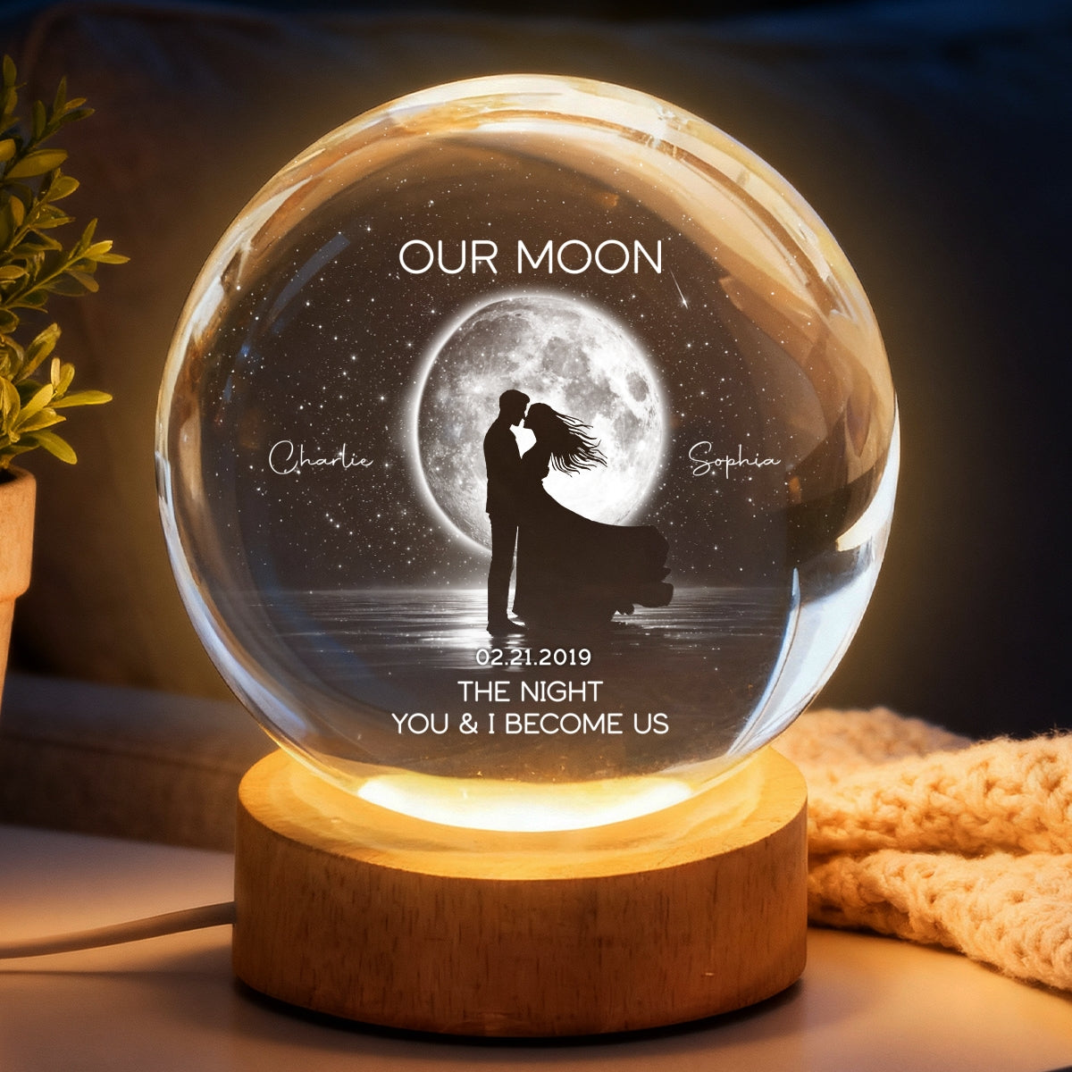 Couple Kissing Under the Moonlight Custom Moon Phase by Date - Personalized Crystal Ball LED Night Light - Sentimental Valentine's Day Gift for Her for Him