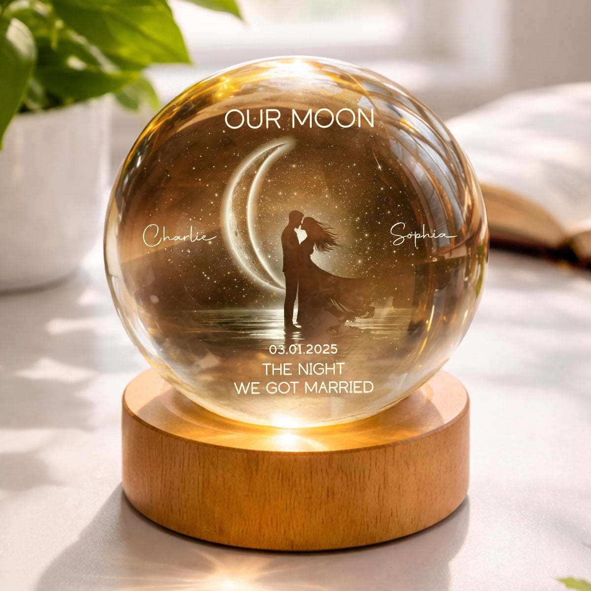 Couple Kissing Under the Moonlight, Custom Moon Phase by Date - Personalized Crystal Ball LED Night Light - Sentimental Valentine's Day Gift for Her, for Him