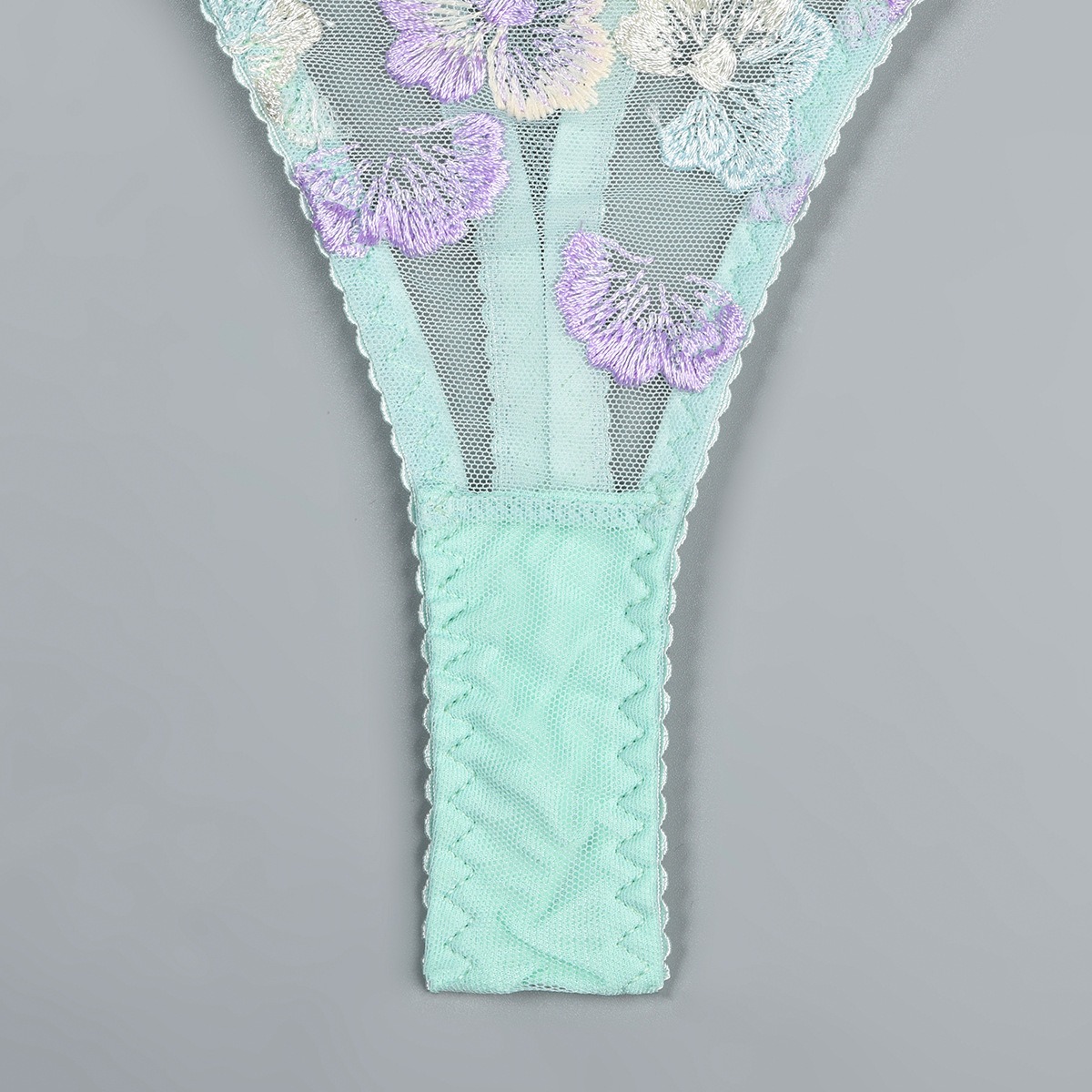 Pure Green Embroidered Flower Bra&Garted Set-SexBodyShop
