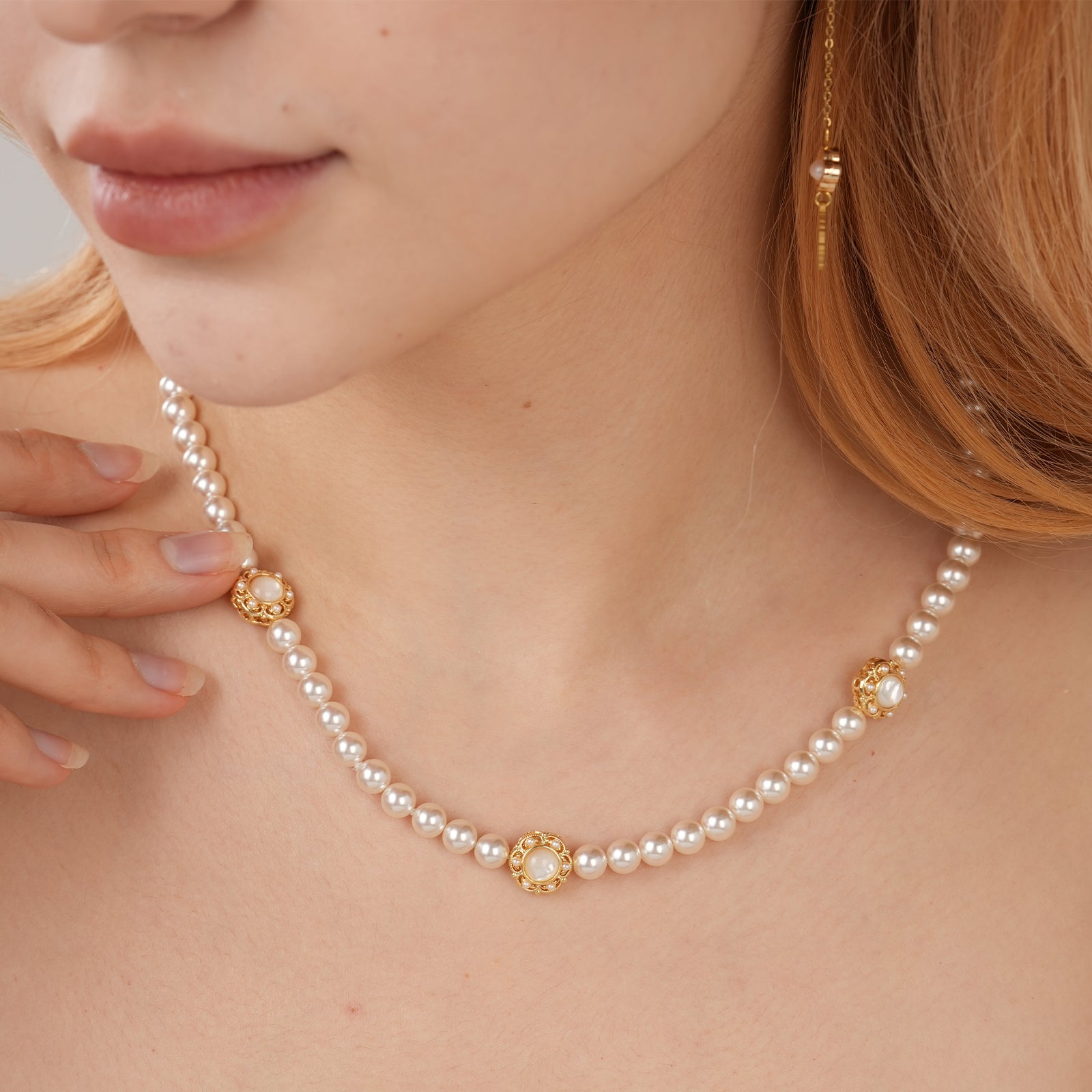 7.5-8mm Round Pearl Vintage Flower Necklace-VibeCloset