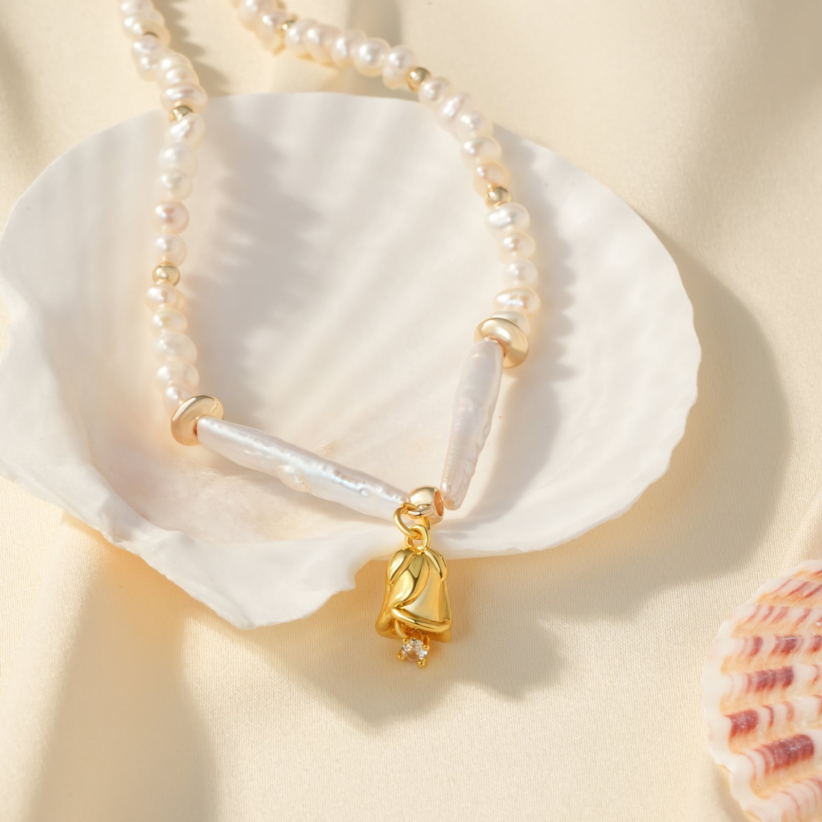 Natural Freshwater Biwa Pearls and 7.5-8mm Pearls Personalized Birthday Flower Necklace-VibeCloset