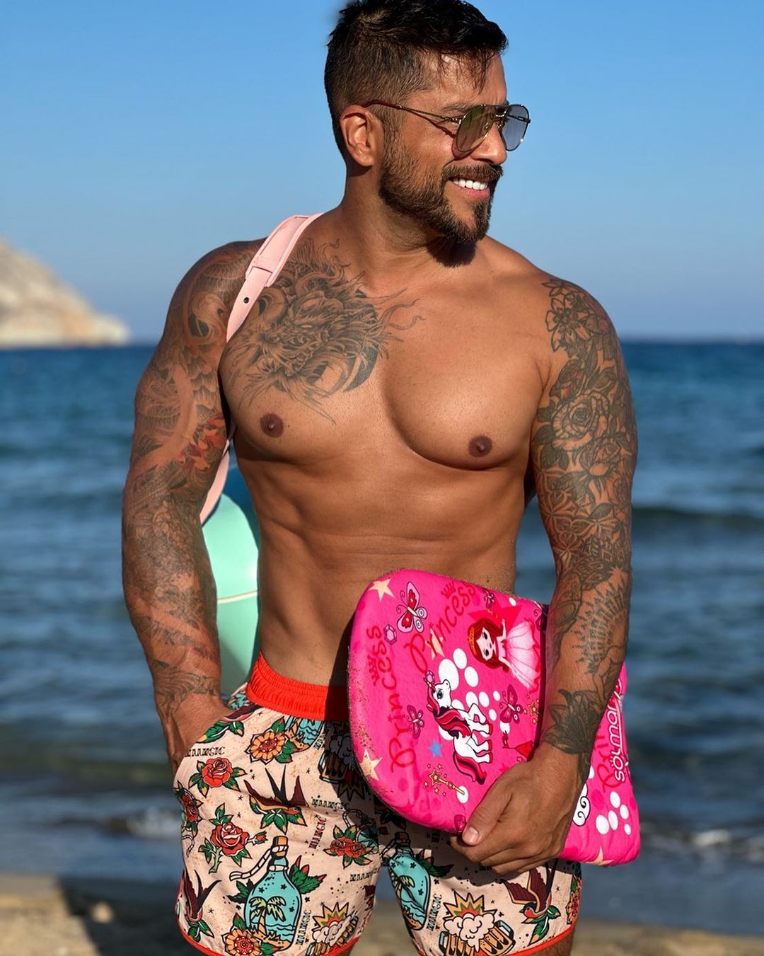 4.5 Inch Inseam Vintage Stretch Swallow Homing Swim Trunks-VibeCloset