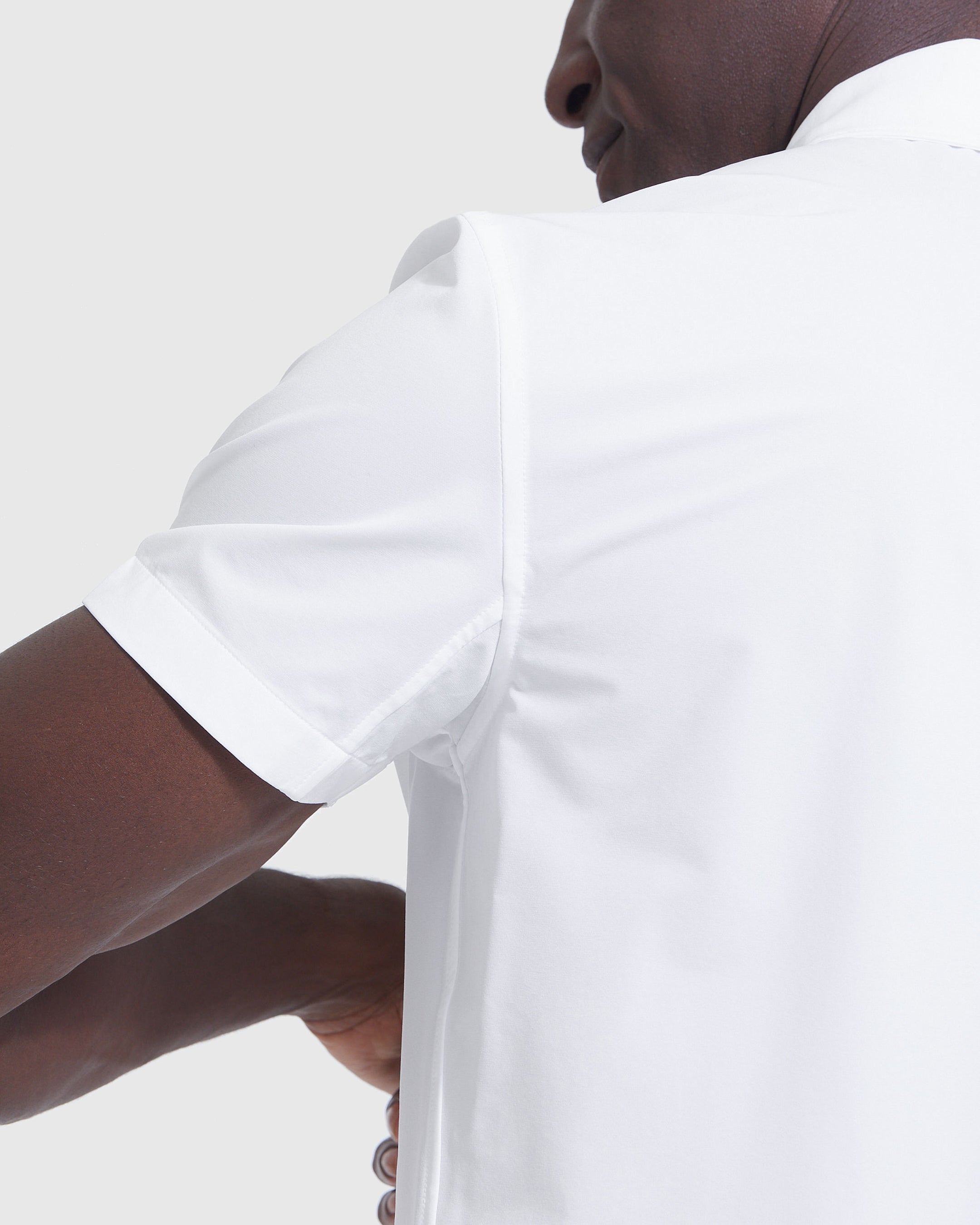 White Commuter Short Sleeve Shirt-VibeCloset