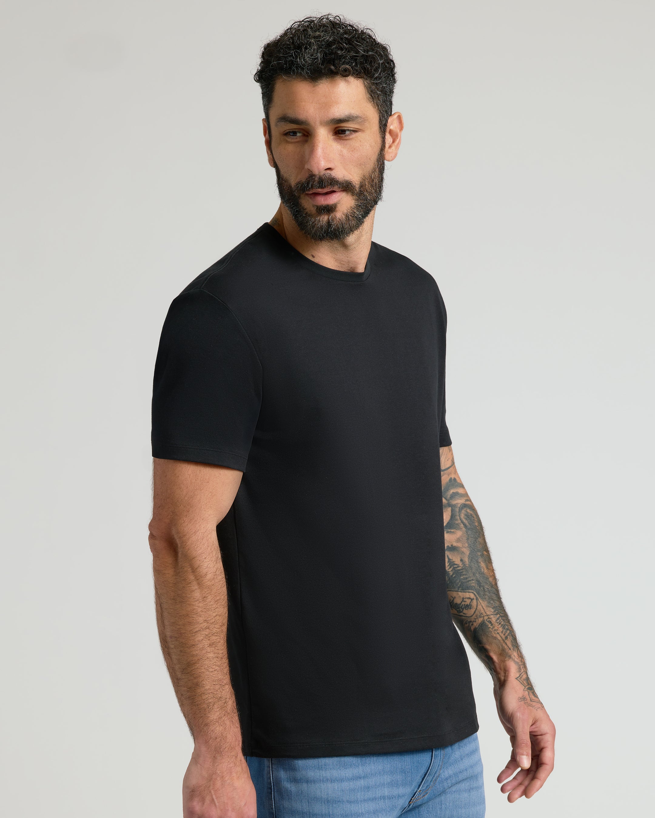 Black Classic Pima Crew-VibeCloset