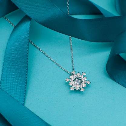 Delicate Snowflake-VibeCloset