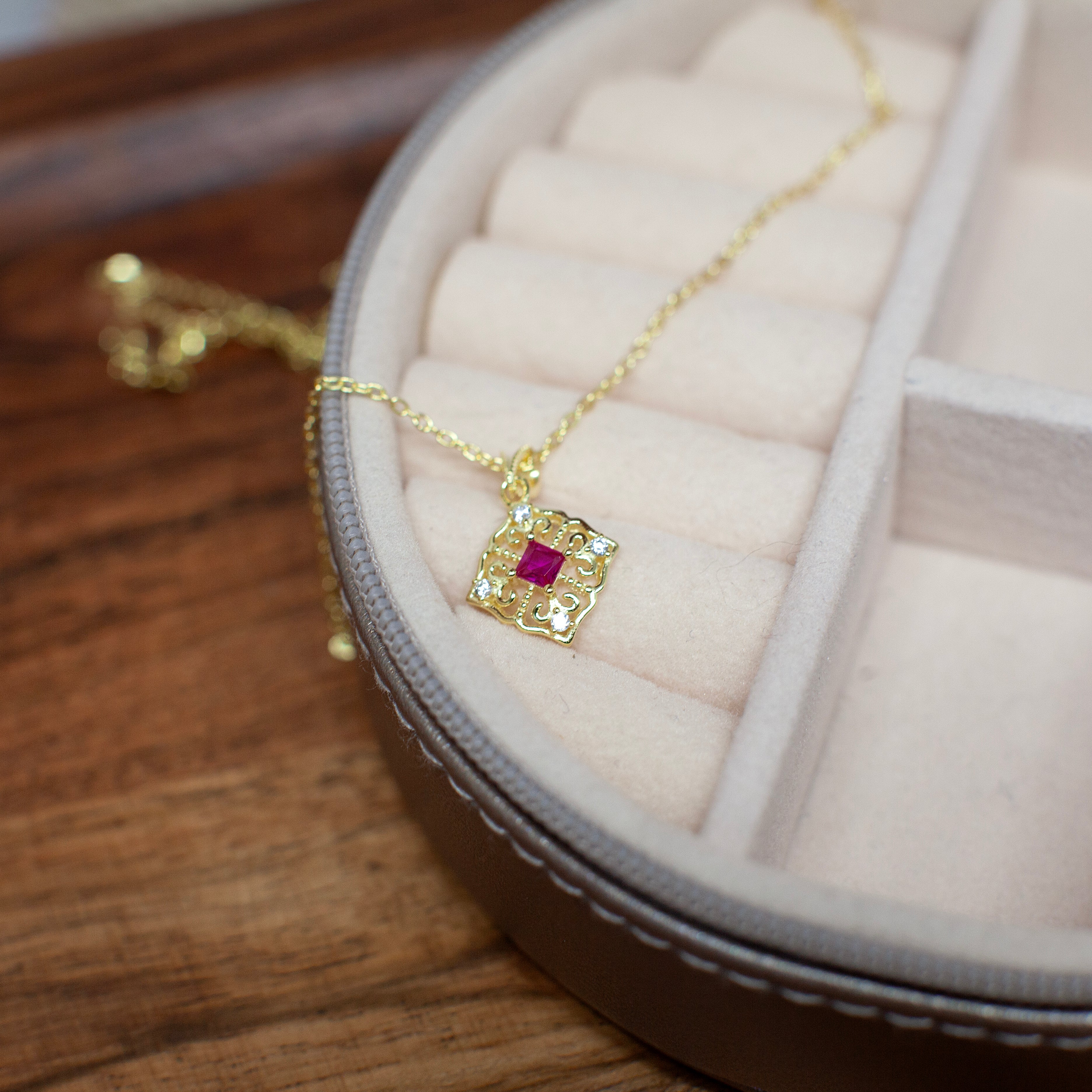 Royal Ruby Necklace-VibeCloset