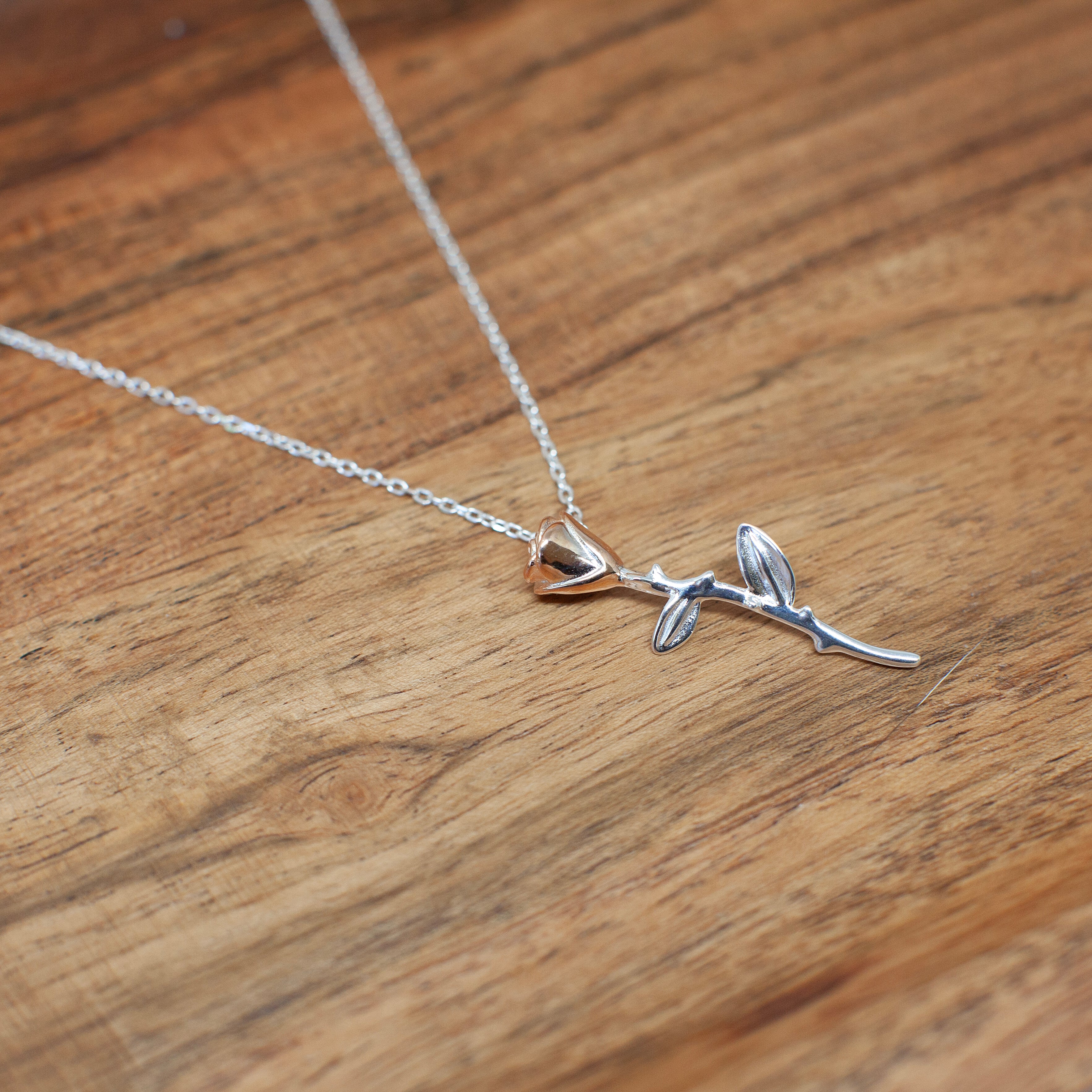 Rose Necklace-VibeCloset