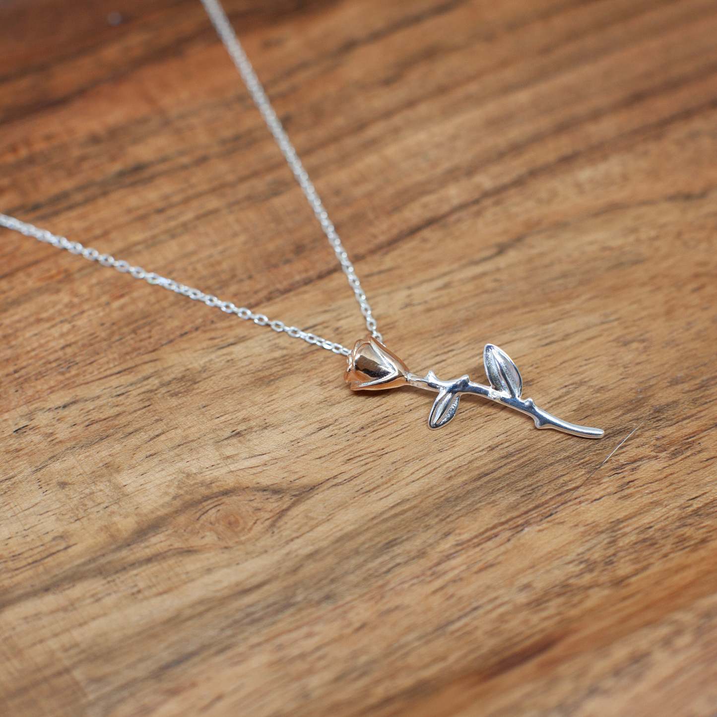 Rose Necklace-VibeCloset