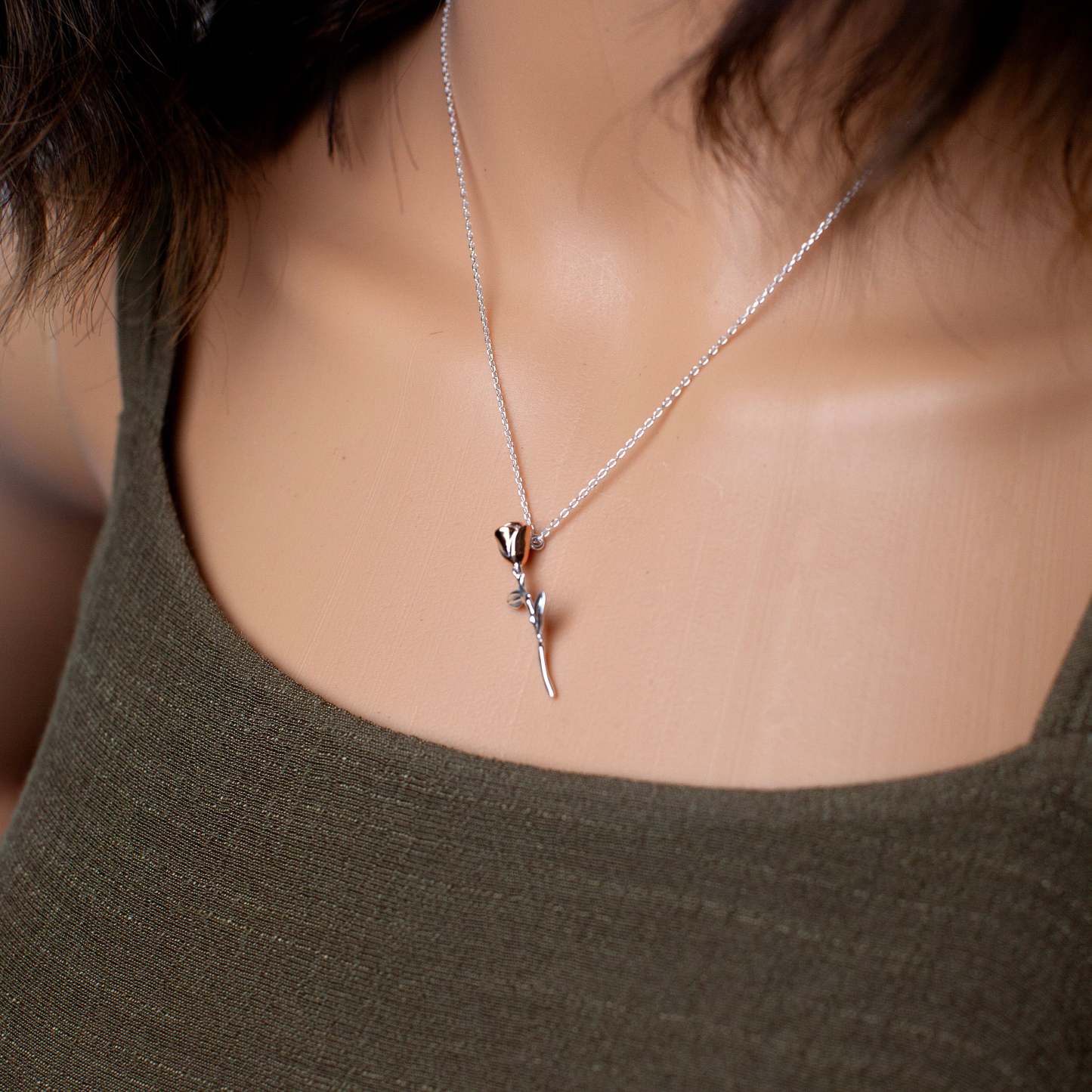 Rose Necklace-VibeCloset