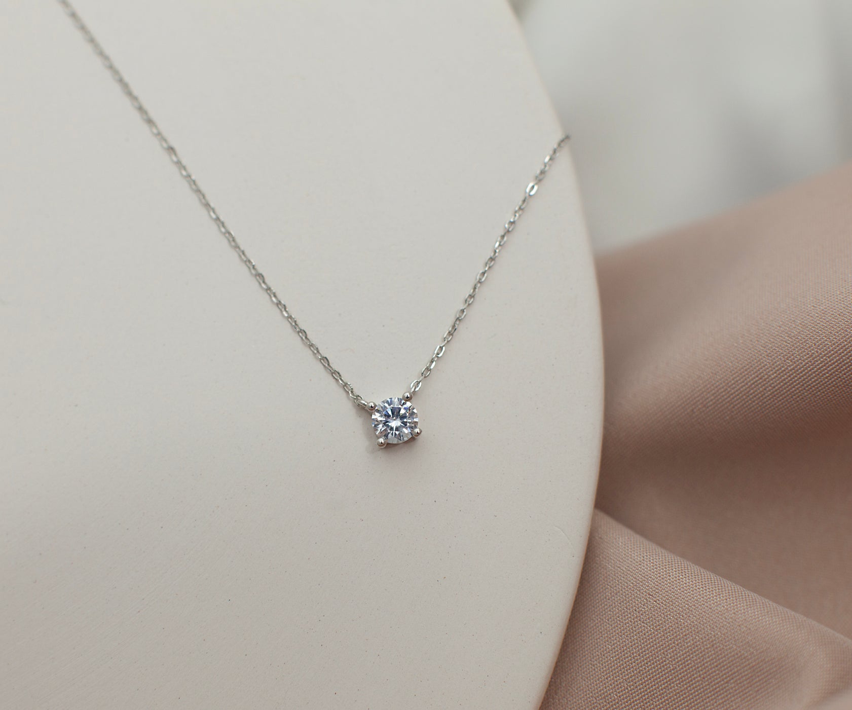 Delicate Diamond Necklace-VibeCloset