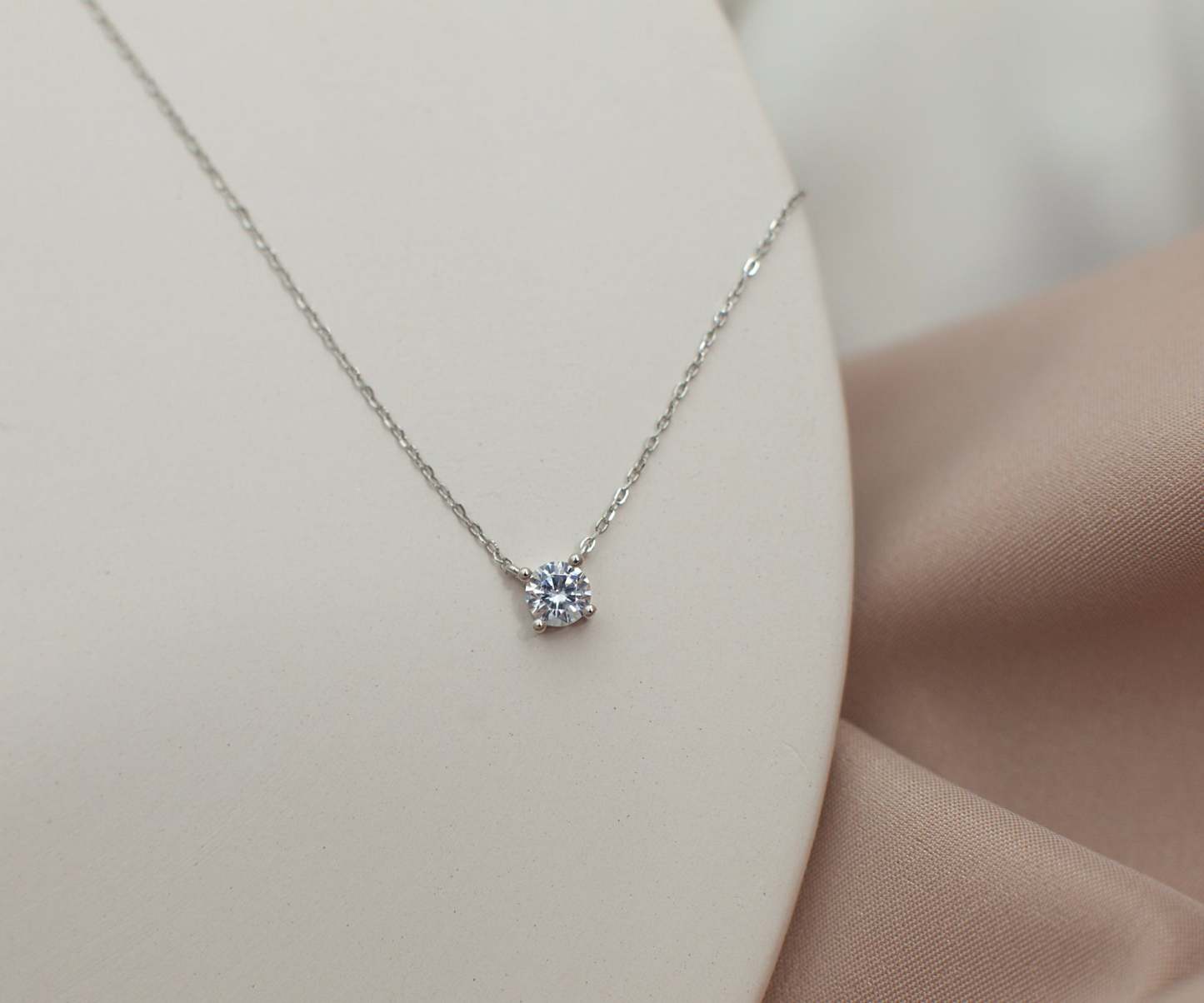 Delicate Diamond Necklace-VibeCloset