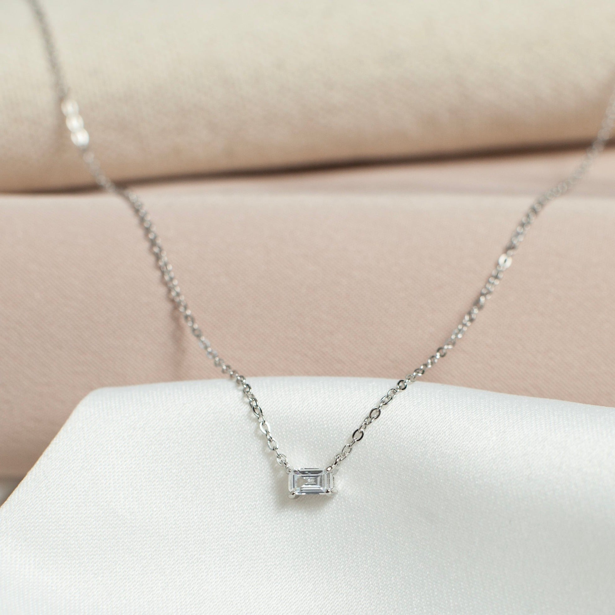 Valentina-VibeCloset