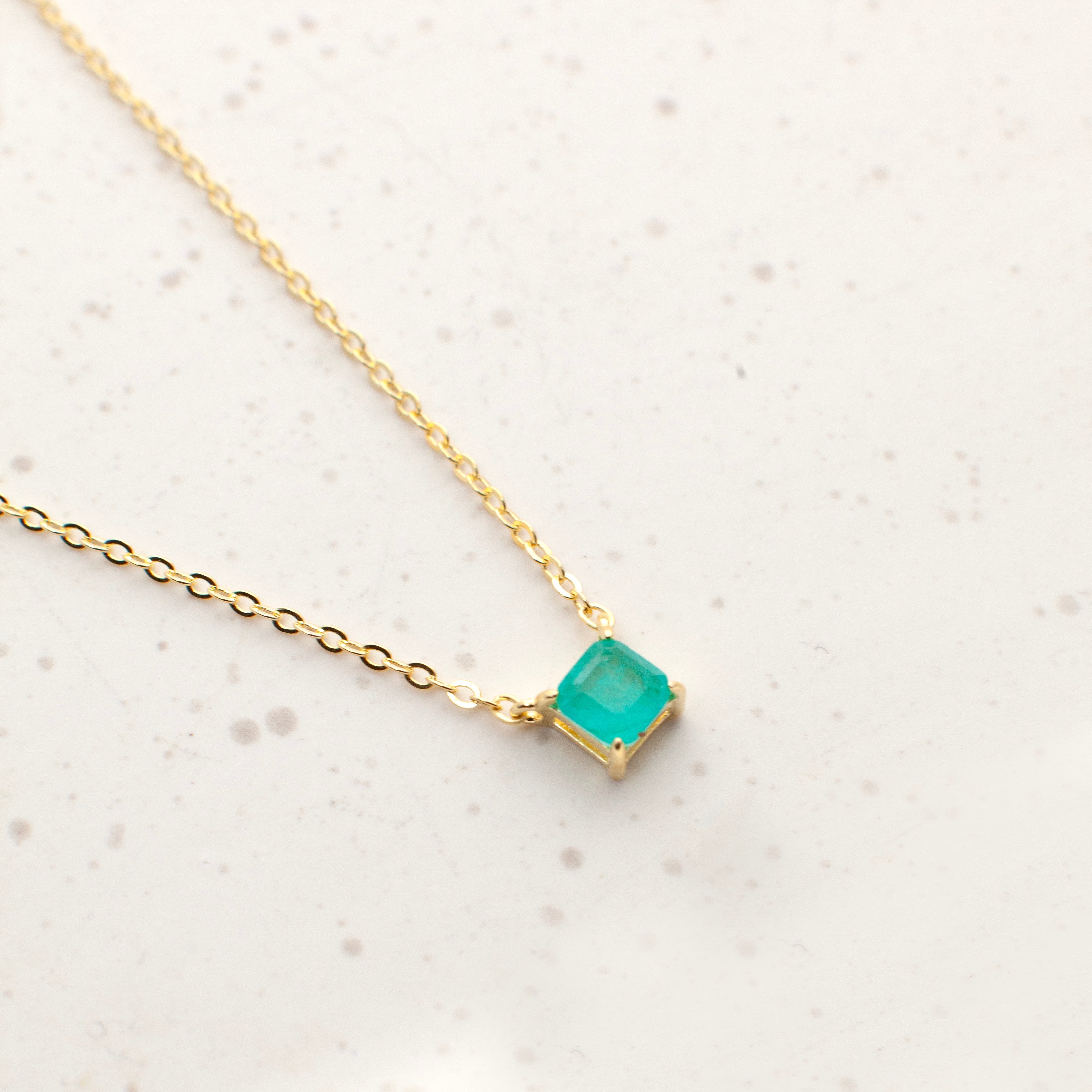 Tourmaline Chain Necklace-VibeCloset