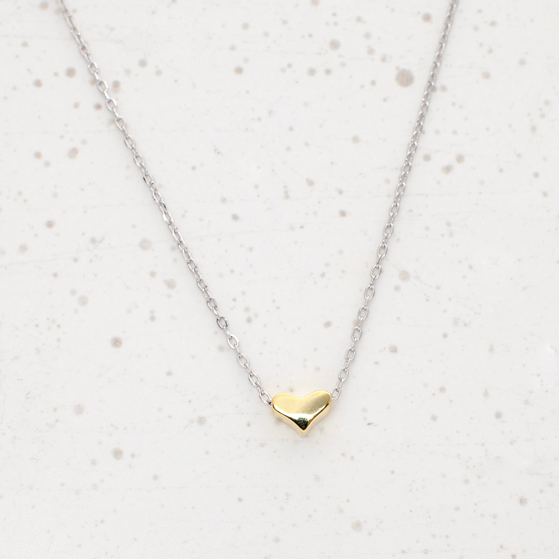 Golden Heart Pendant-VibeCloset