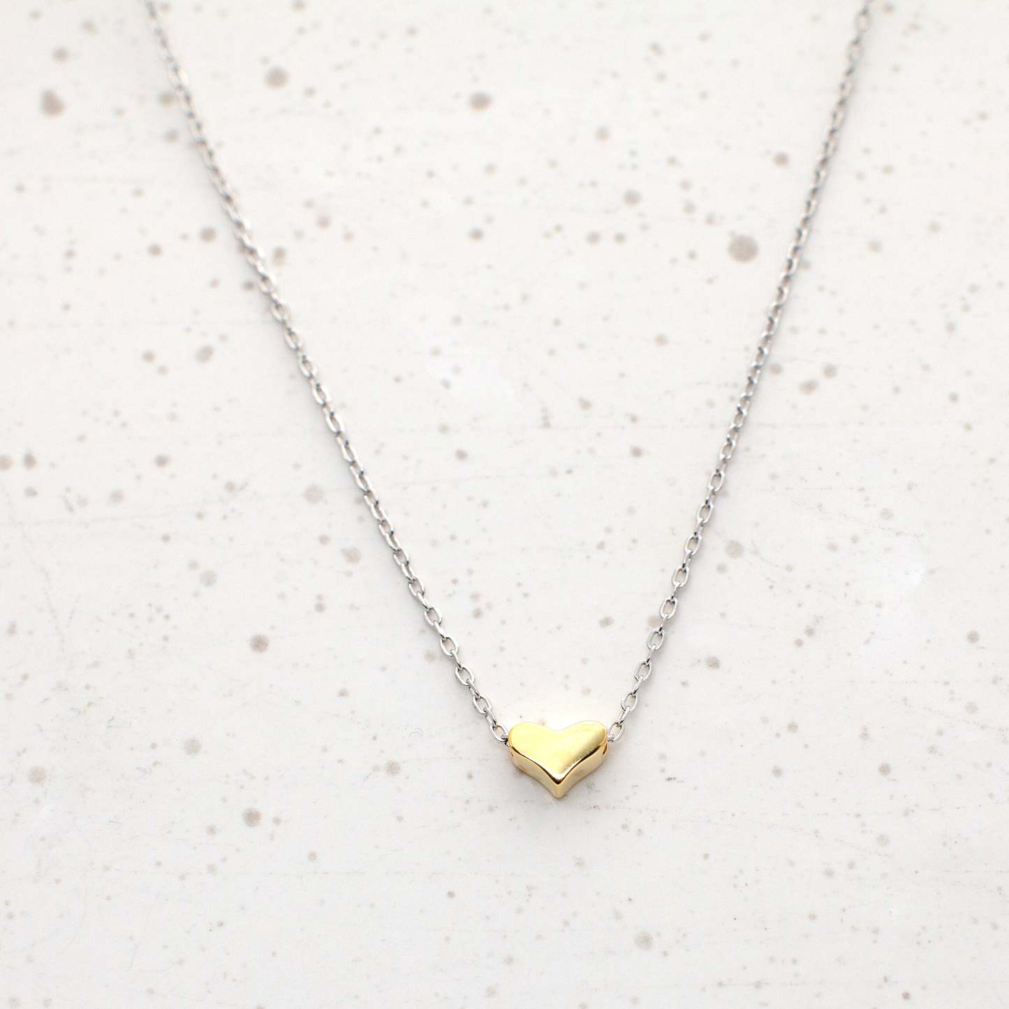 Golden Heart Pendant-VibeCloset