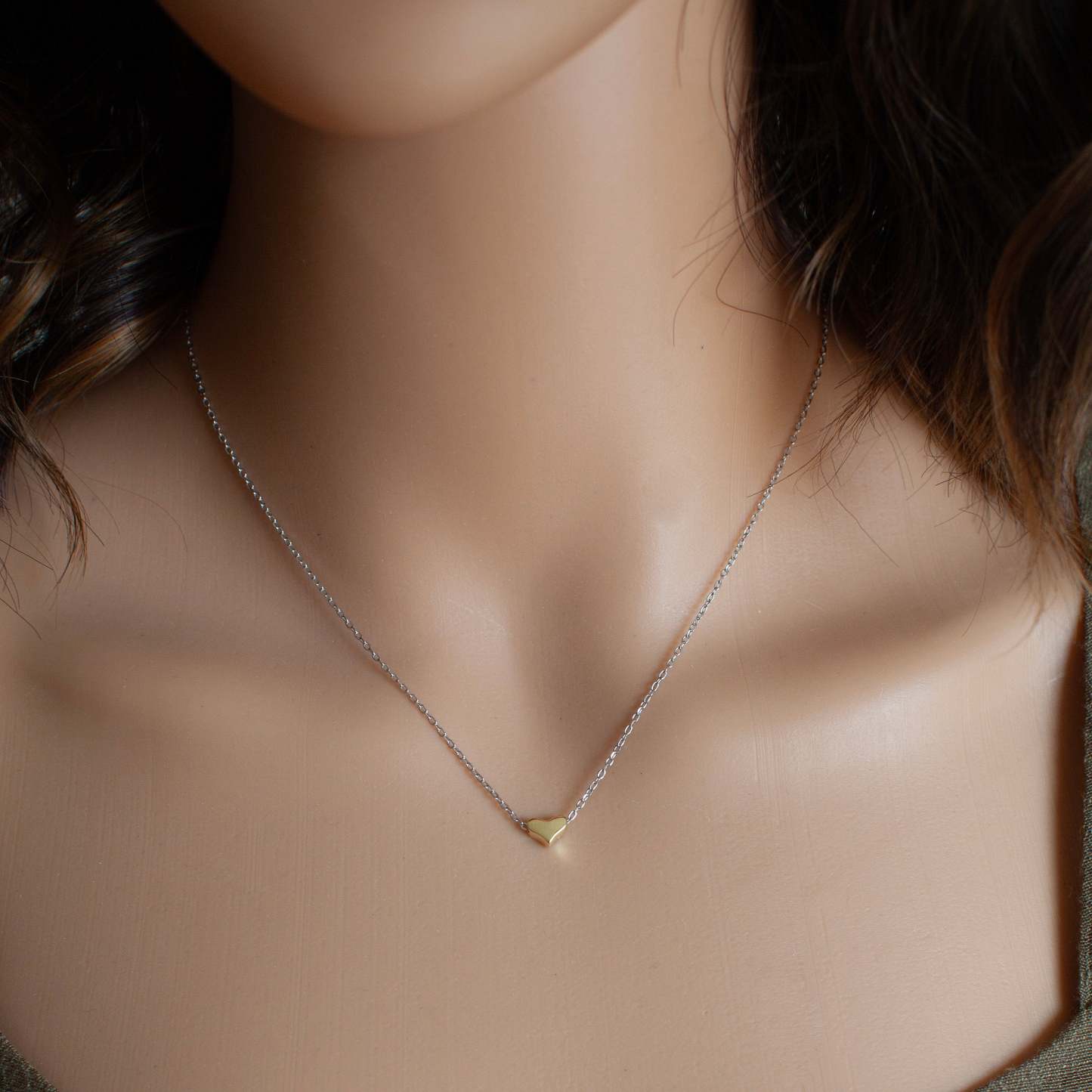 Golden Heart Pendant-VibeCloset