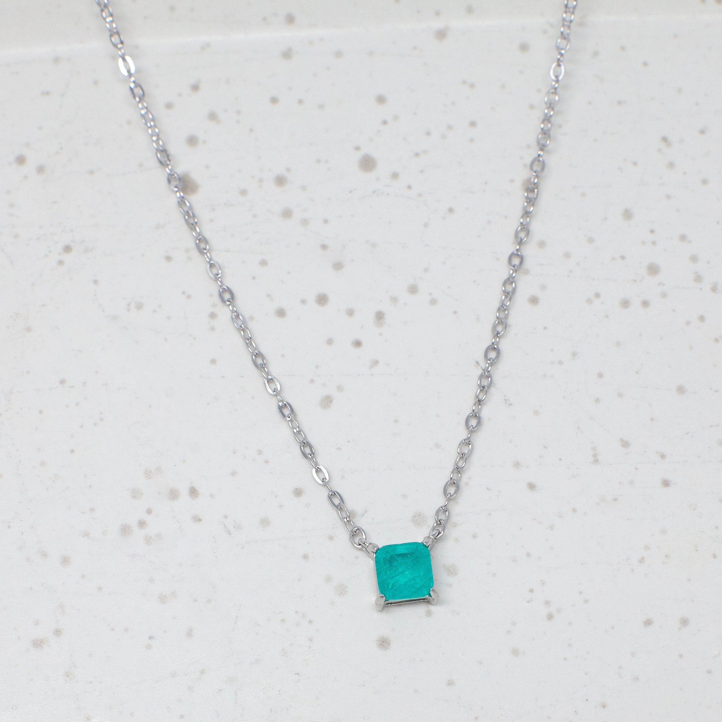 Tourmaline Chain Necklace-VibeCloset