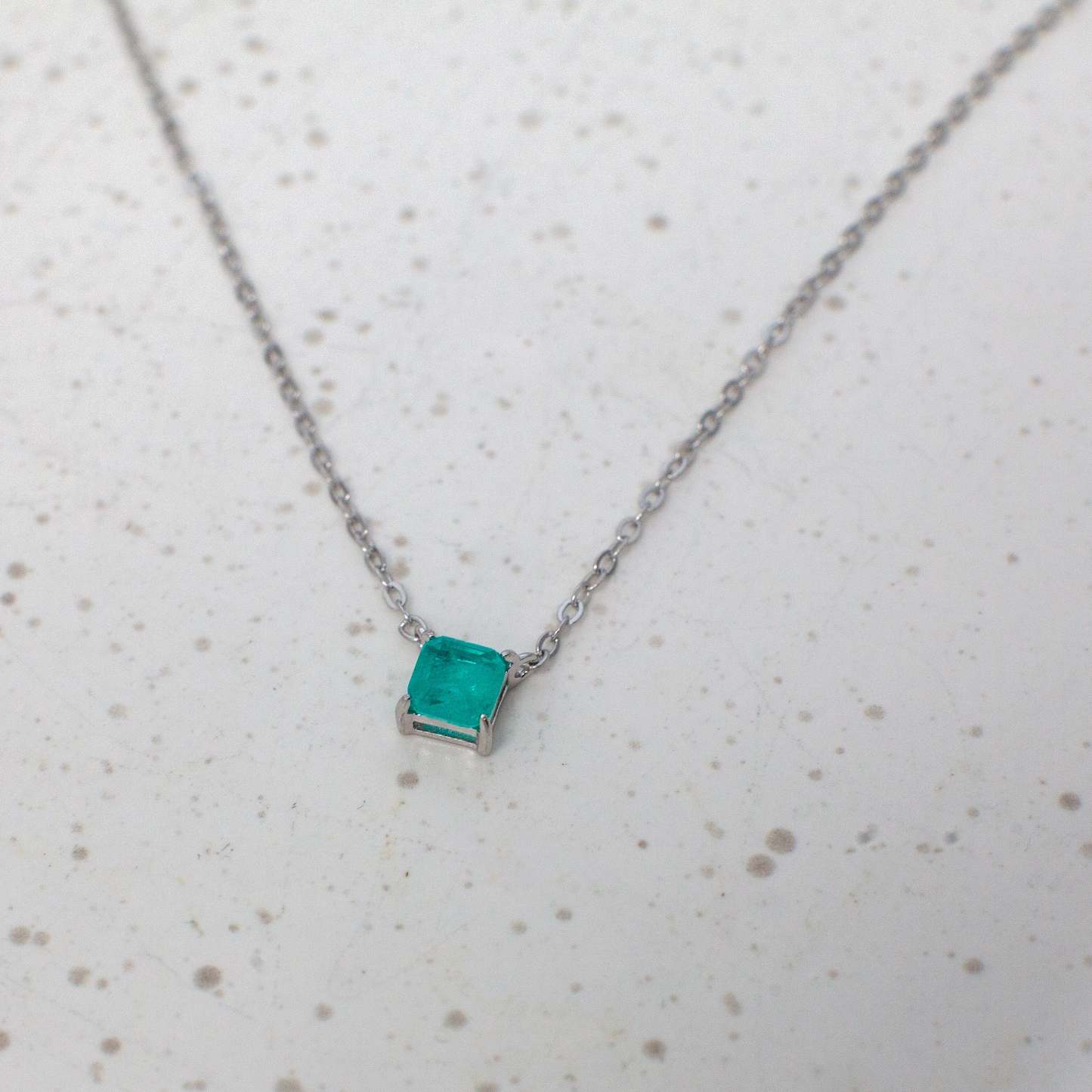 Tourmaline Chain Necklace-VibeCloset