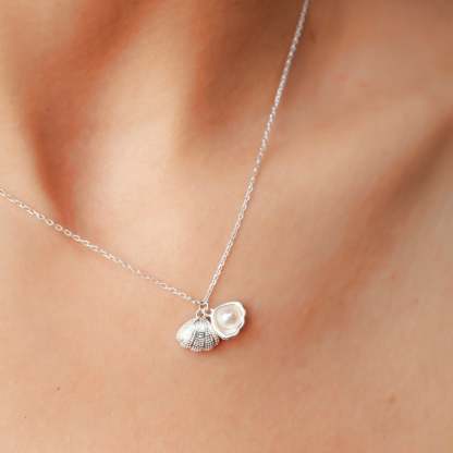 Silver Shell With Pearl-VibeCloset