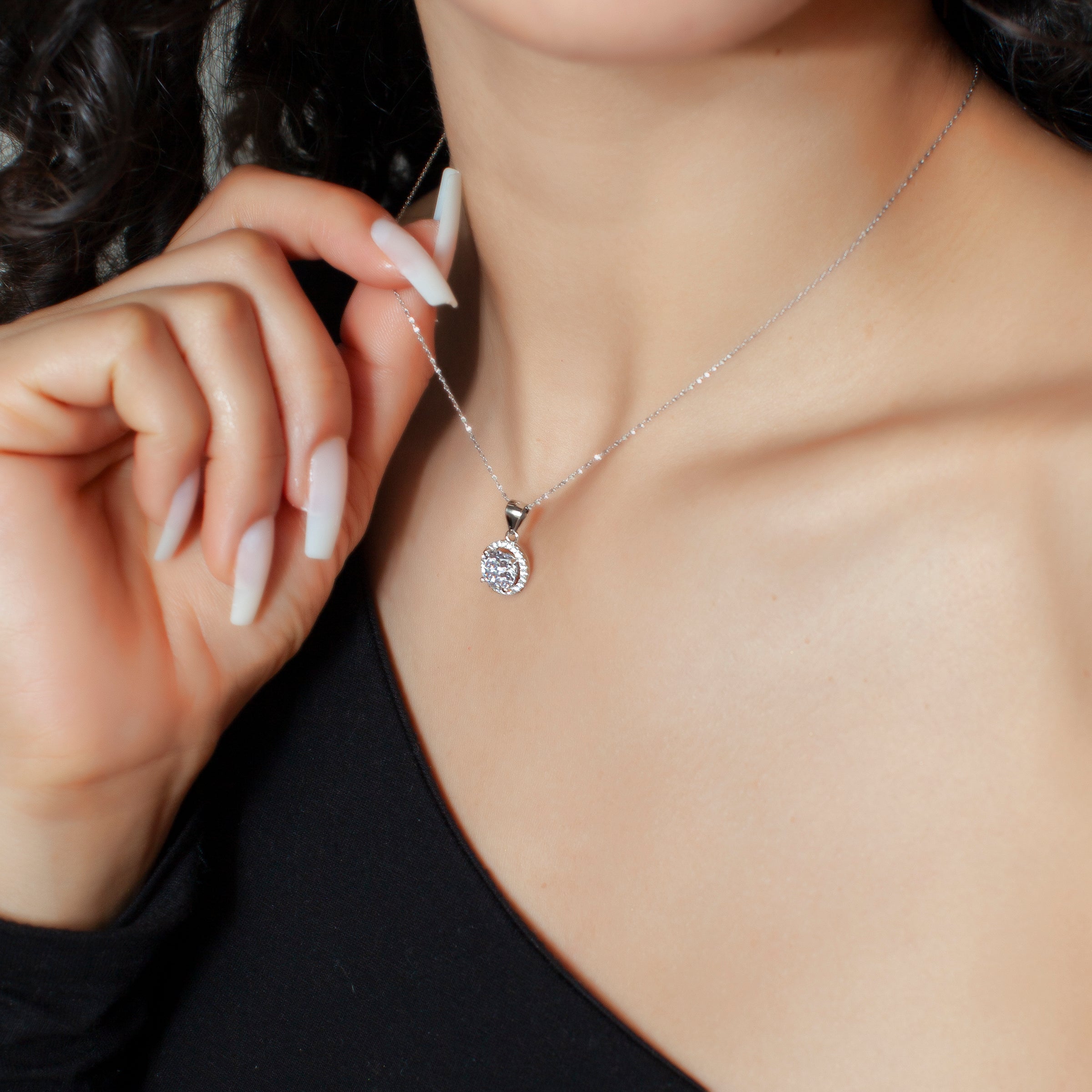 Precious Diamond Necklace-VibeCloset