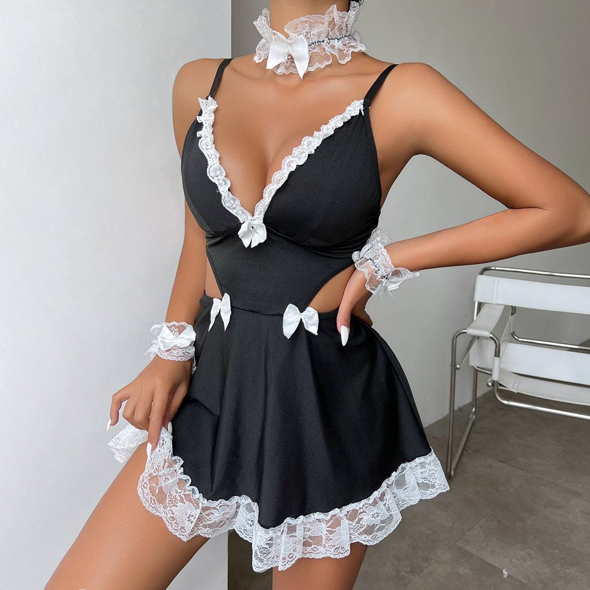 Loyal Maid Lace Chemise costume&Choker-SexBodyShop