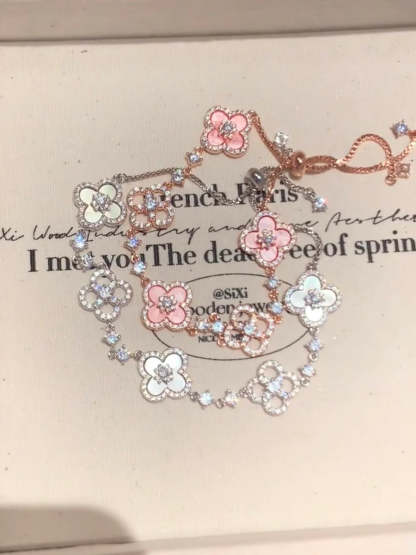 Cleef Bracelet-VibeCloset