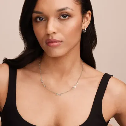 Collier à breloques coeur personnalisé avec prénom et pavé