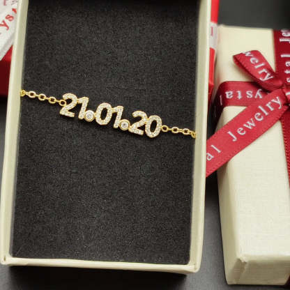 Bracelet d'anniversaire personnalisé avec zircones micro-pavées