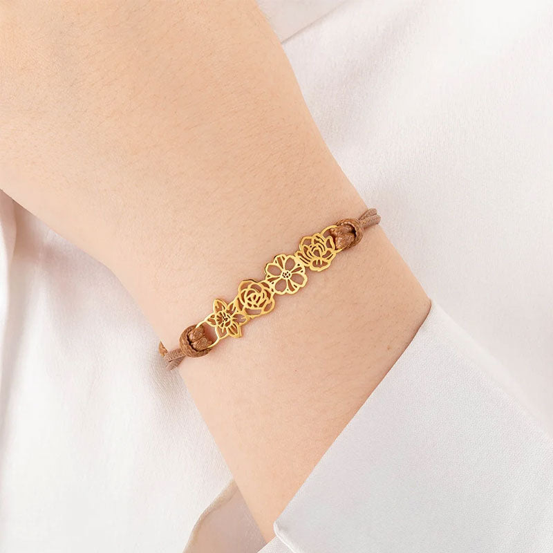 Bracelet en cuir avec fleur de naissance personnalisée
